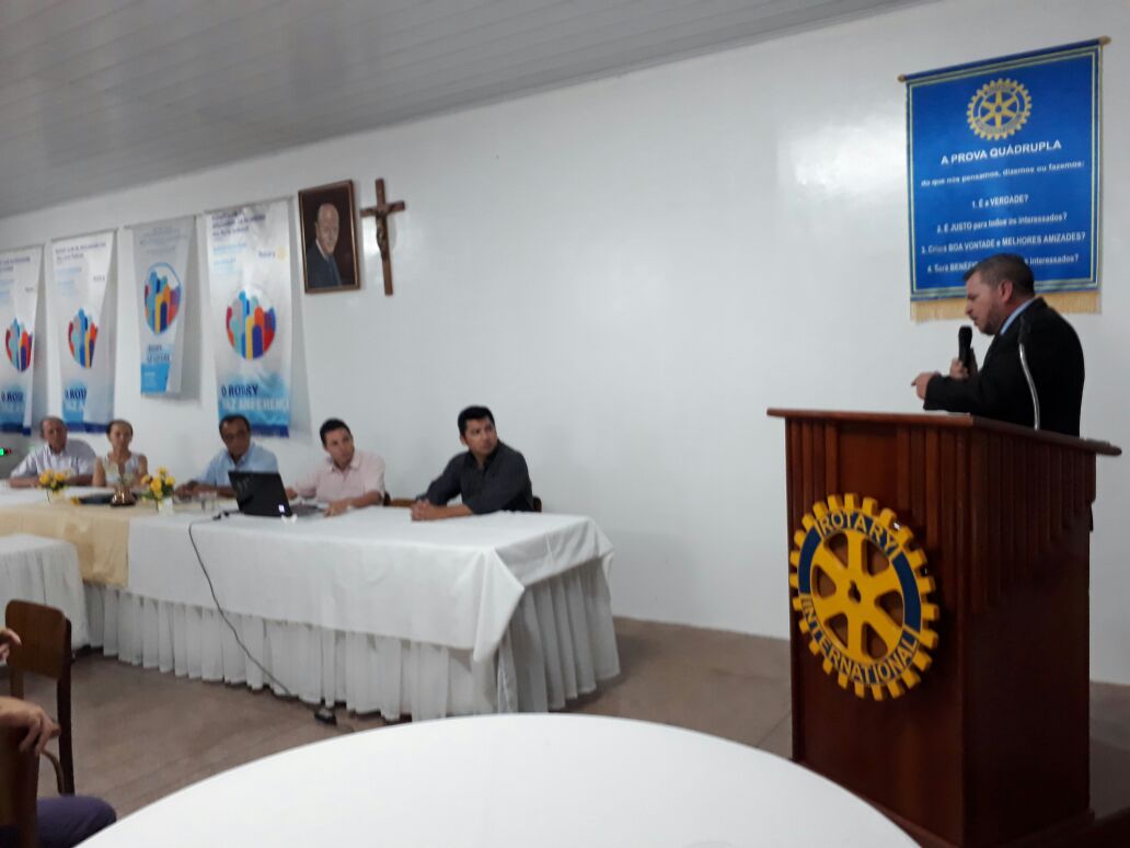 Delegado Jacovós faz palestra sobre segurança no Rotary Clube Apucarana - Foto: TNONLINE