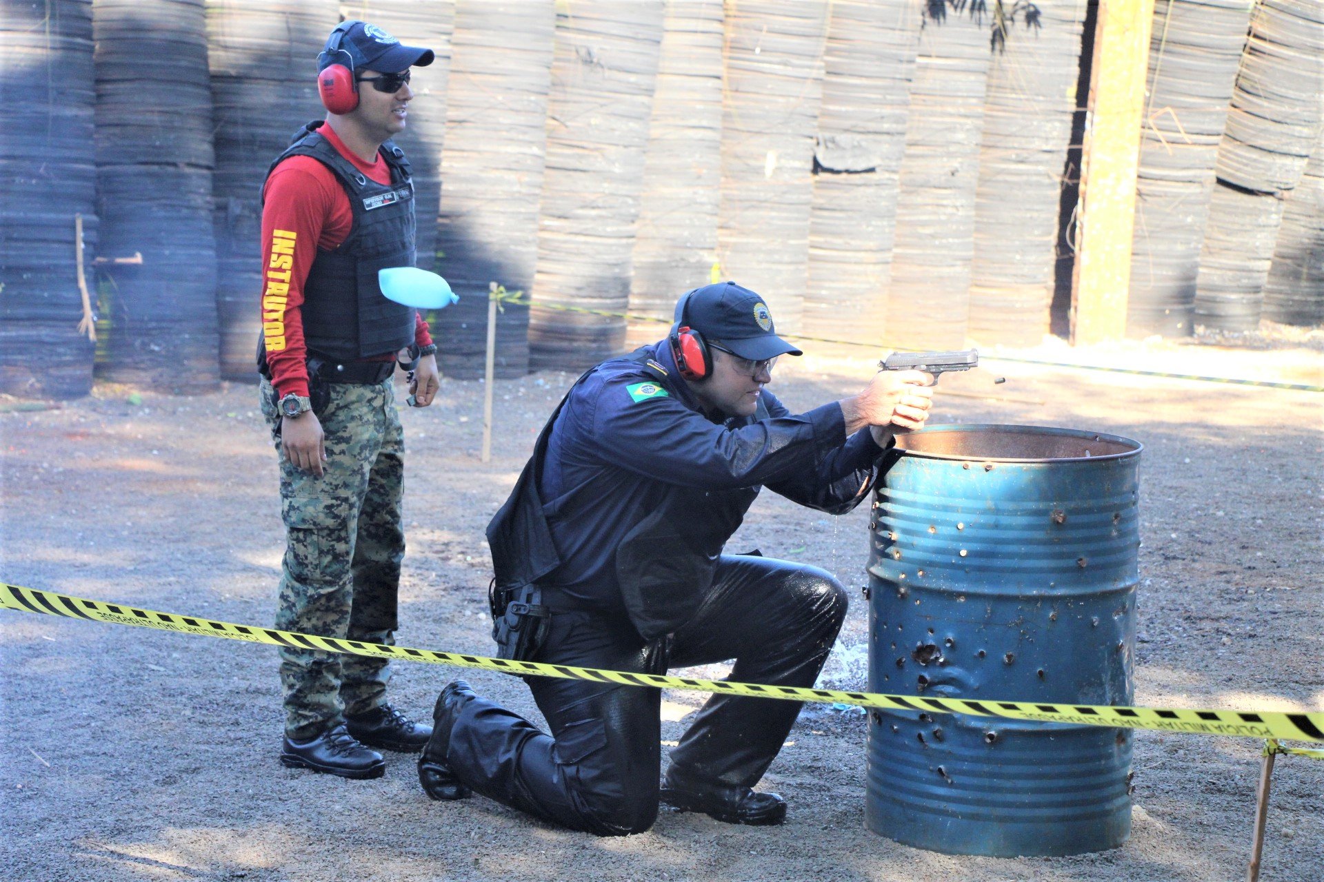 Guardas Municipais finalizam curso de armamento e tiro