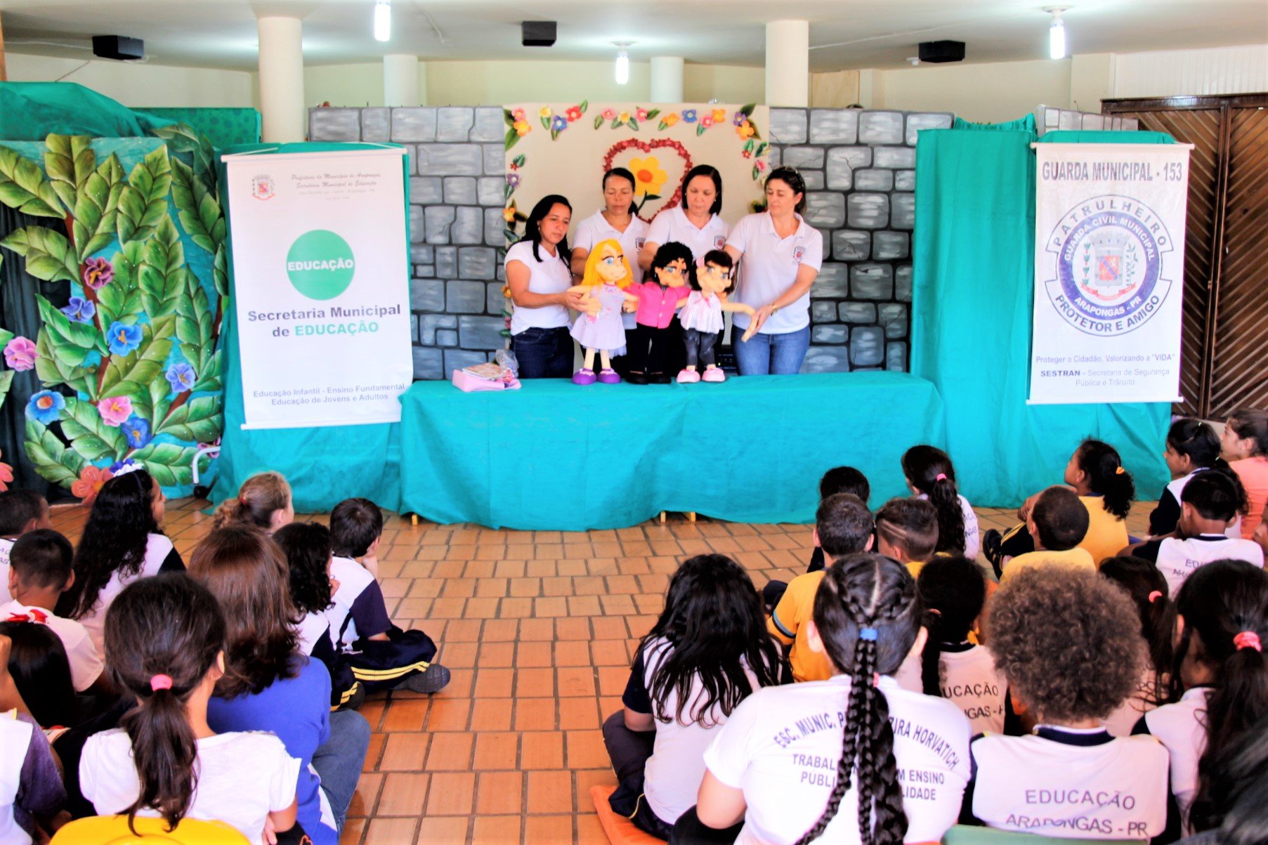 Projeto contra abuso infantil leva informação para estudantes em Arapongas
