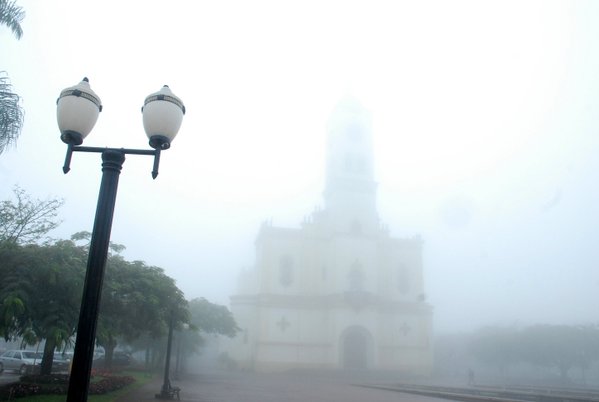 Sexta-feira amanhece com muita nebulosidade e frio em Apucarana e região - Foto: TNONLINE
