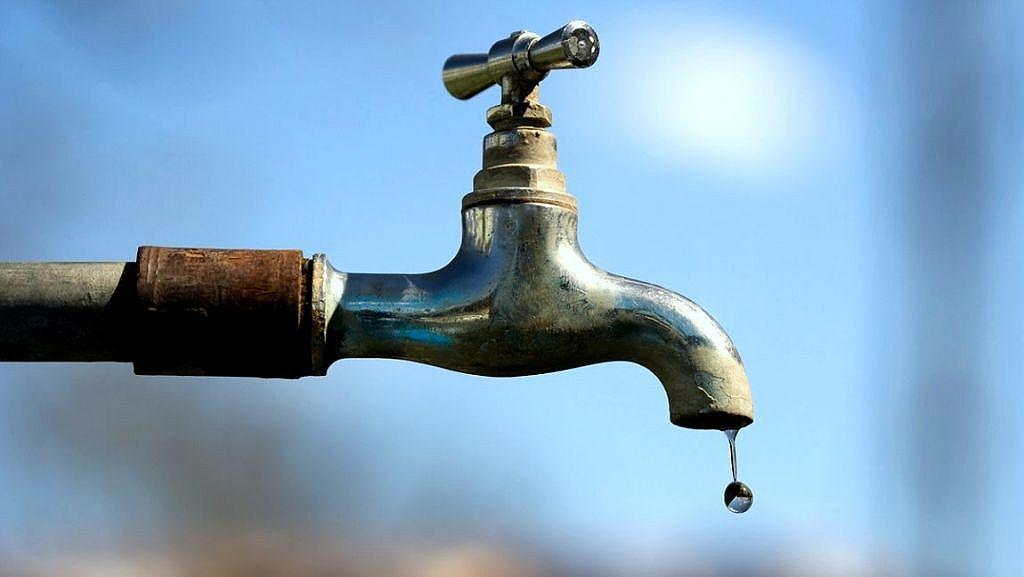Sem energia, produção de água está parada em Arapongas