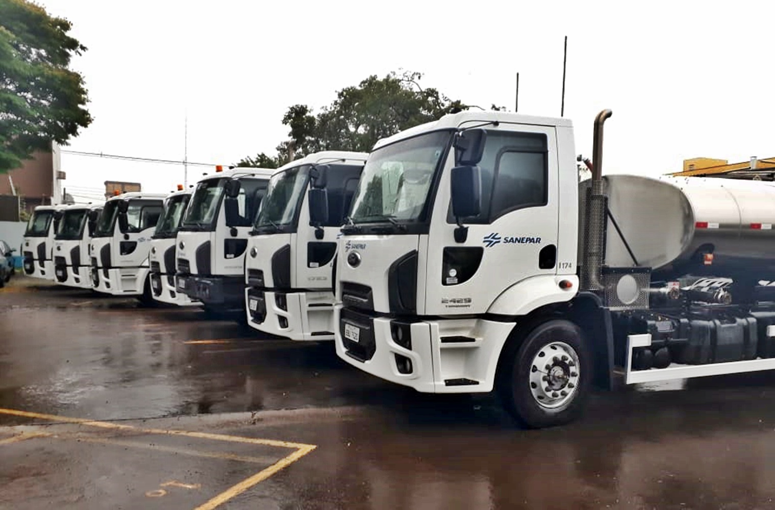 Novos veículos da Sanepar: maior eficiência operacional para região de Apucarana