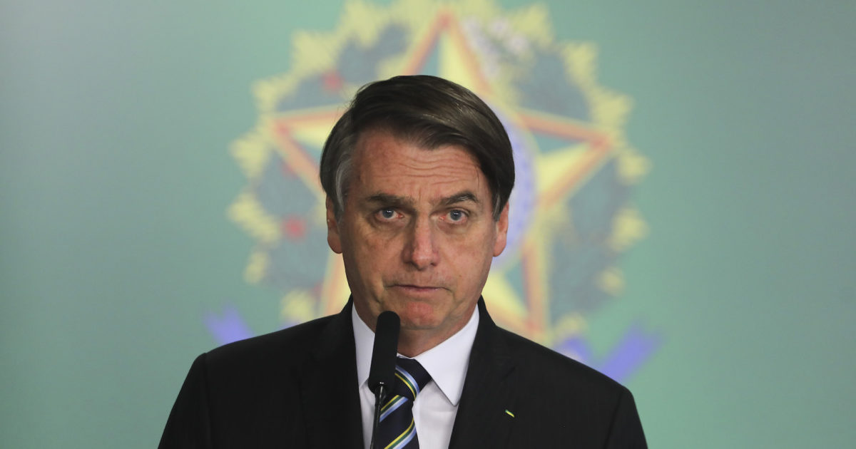 Bolsonaro diz que “Brasil não pode ser país do mundo gay; temos famílias”