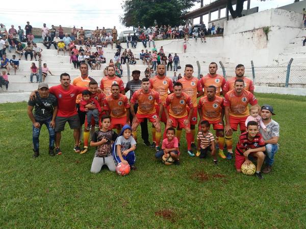 O time do Jardim Ponta Grossa, de Apucarana, está na semifinal da taça regional - Foto: TNonline