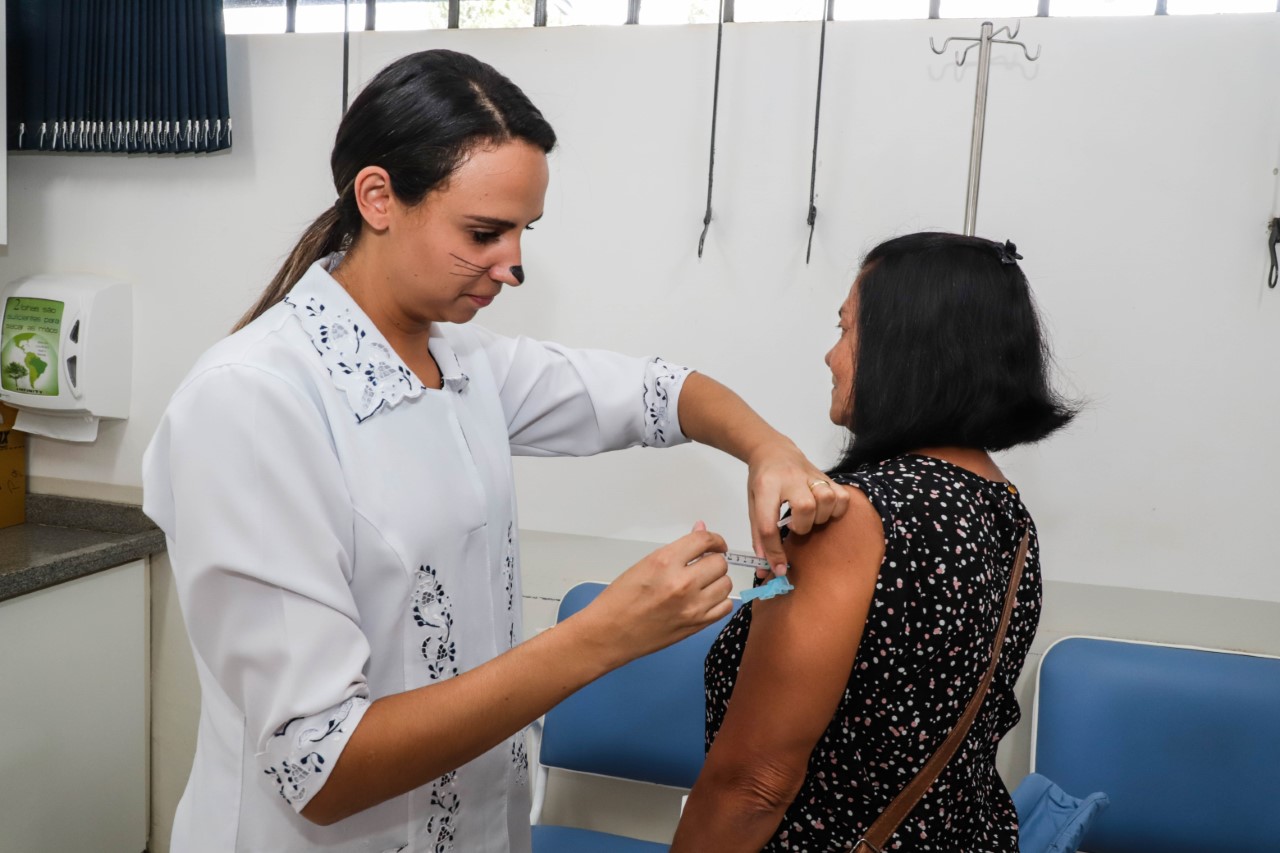 Cobertura da vacina contra gripe chega perto de 60% em Apucarana