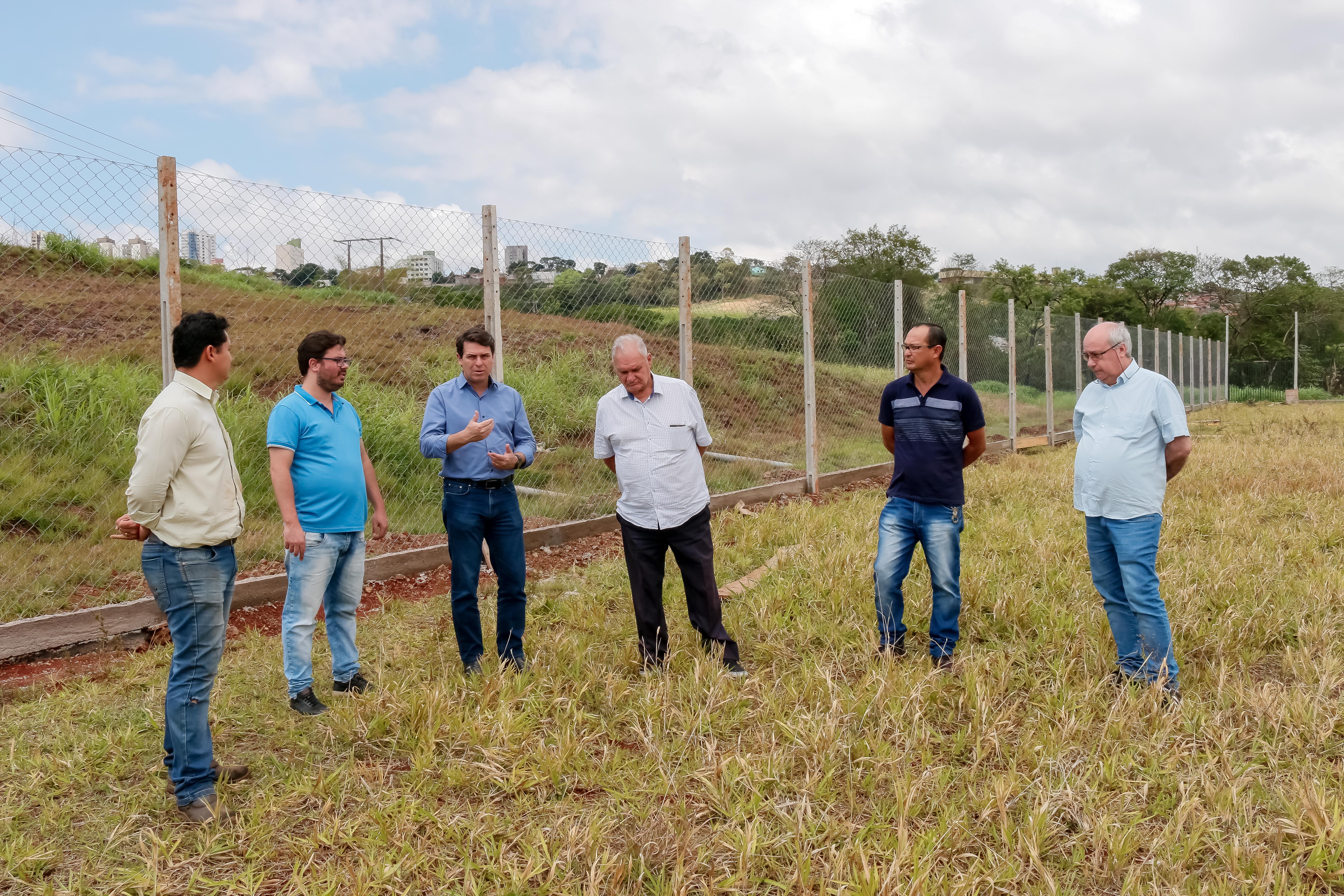 Prefeitura vai revitalizar campo da Vila Apucaraninha