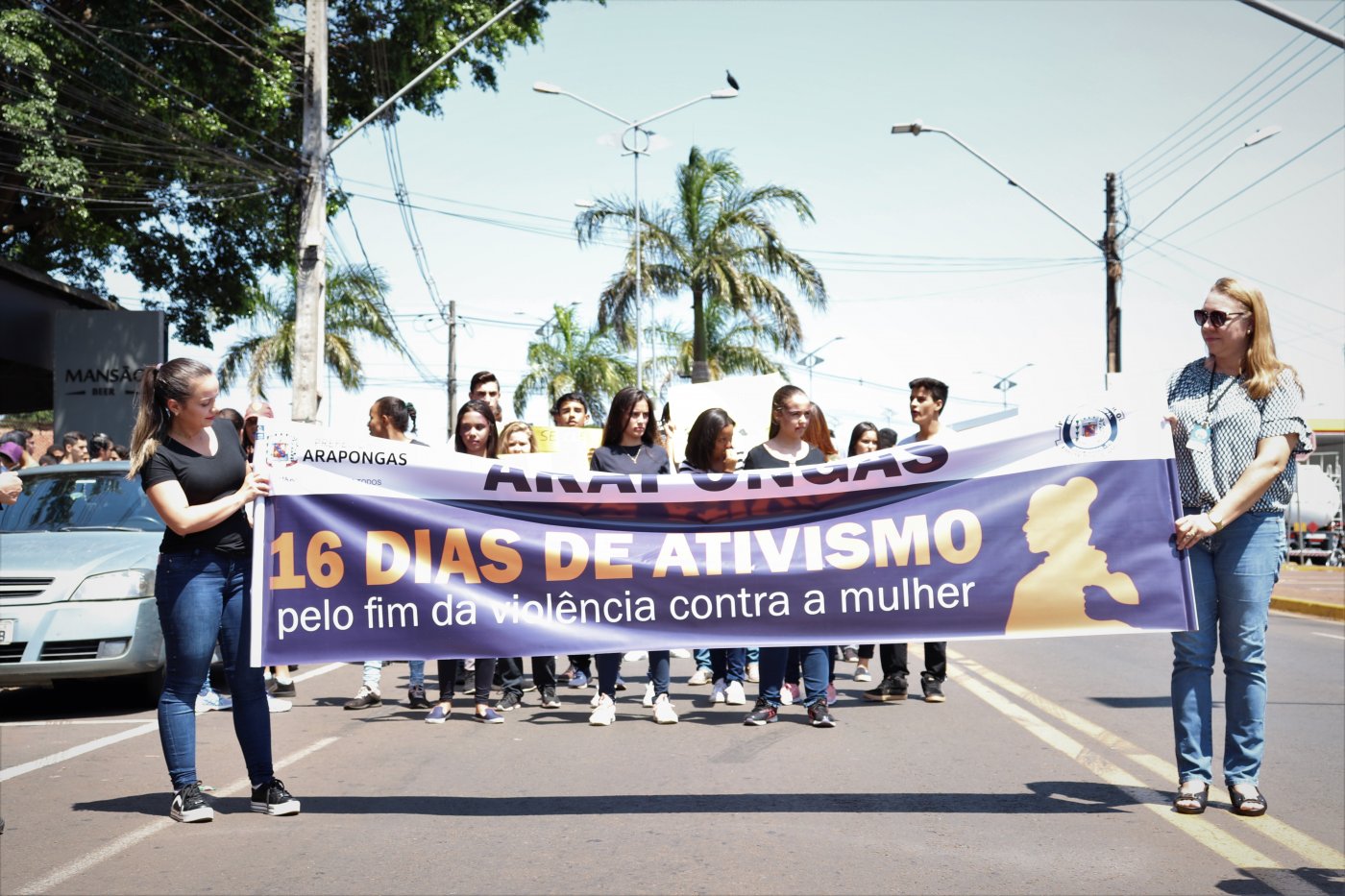 Arapongas inicia a campanha “16 dias de ativismo pelo fim da violência contra as mulheres”