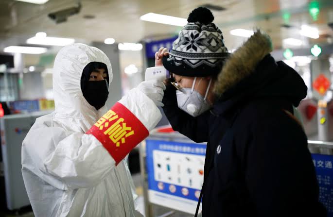 Número de mortos pelo novo coronavírus na China chega a 1,6 mil