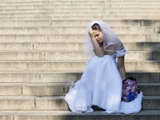 Noiva é abandonada no dia do casamento após bater na cunhada