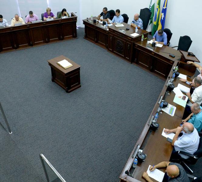 Câmara de Arapongas rejeita criação de comissão processante