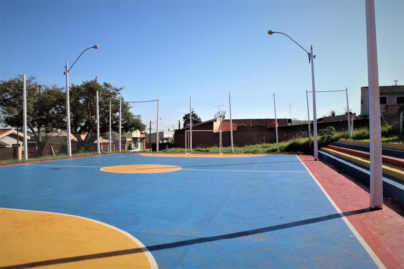 Melhorias trazem qualidade para quadra esportiva do Jardim Bandeirantes em Arapongas