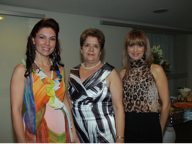 Roseli Sanches Loureiro, Marlene Sartorelli e Mônica Atibaia Zambrim