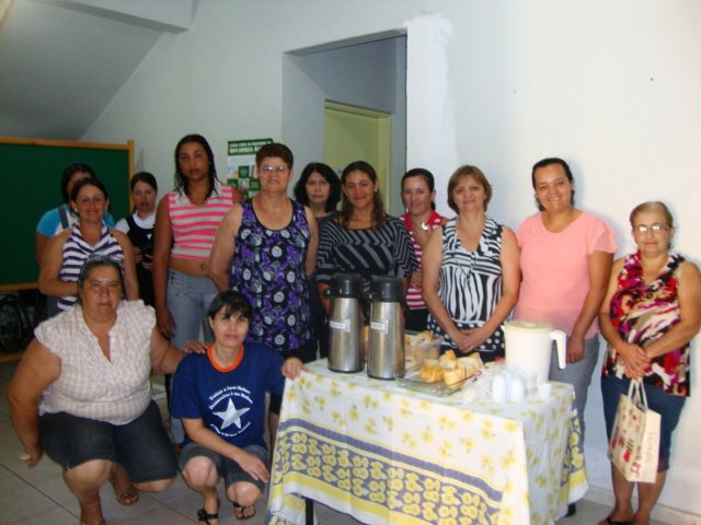 A campanha levou grande número de mulheres ao ponto de coleta da Secretaria Municipal de Saúde