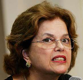 Dilma Roussef cometeu gafe hoje (21) e confundiu Paraná com Pará em Curitiba