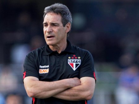 Carpegiani ainda sonha com vaga do São Paulo na Libertadores