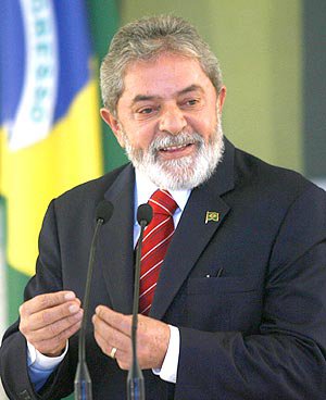 Lula faz balanço dos oito anos de governo durante último pronunciamento