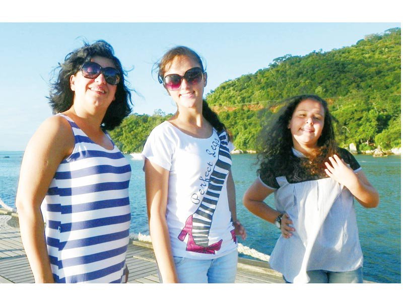 Cláudia, Mariana e Ana Luísa Quessada Pianovski, em click de Marcelo Rissato