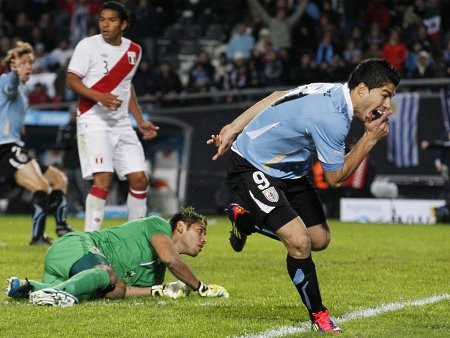 Suárez coloca a bola para dentro: Uruguai está na final da Copa América