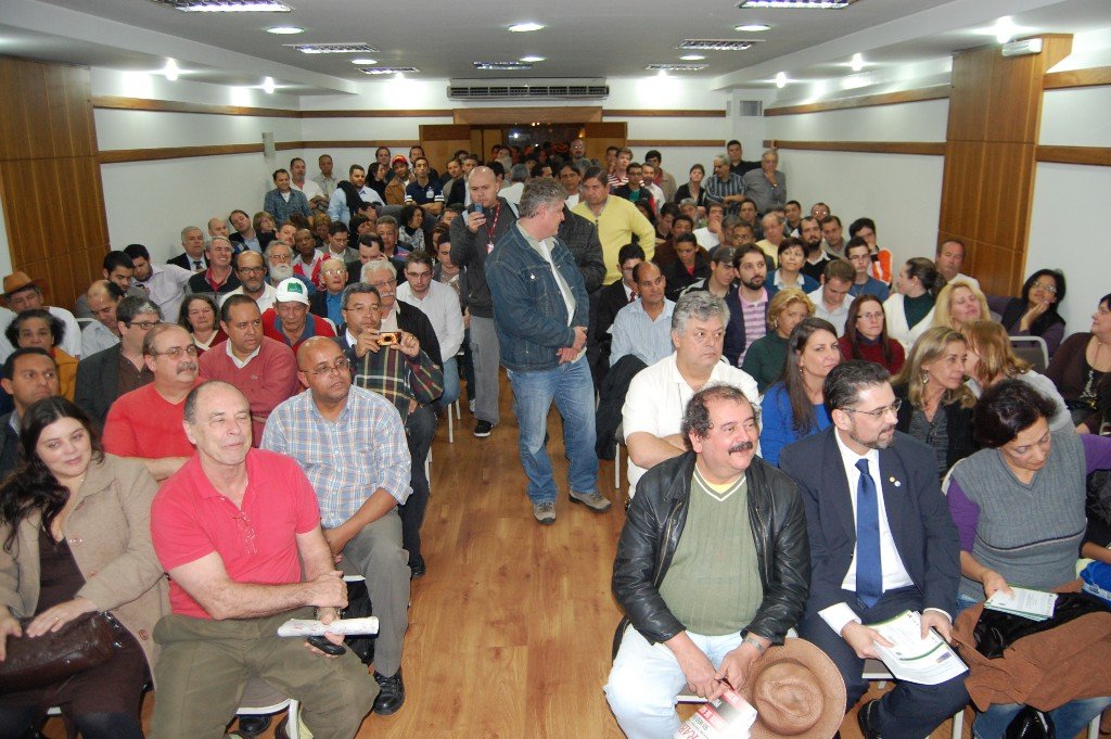 Encontro da corrente interna CNB reuniu 200 militantes e lideranças do partido na Capital