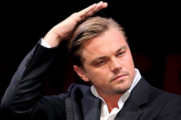 Leonardo DiCaprio fez festa fechada com 50 mulheres no Brasil
