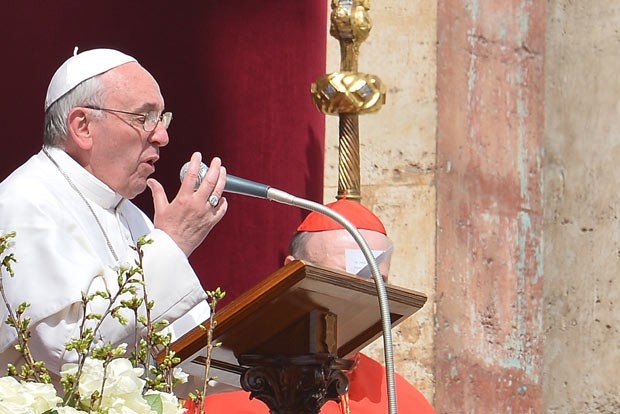 Papa pede perdão por abusos sexuais cometidos por padres