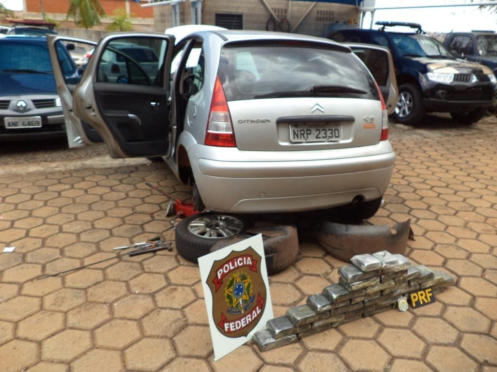 Polícia Federal intercepta 30 quilos de crack em Apucarana