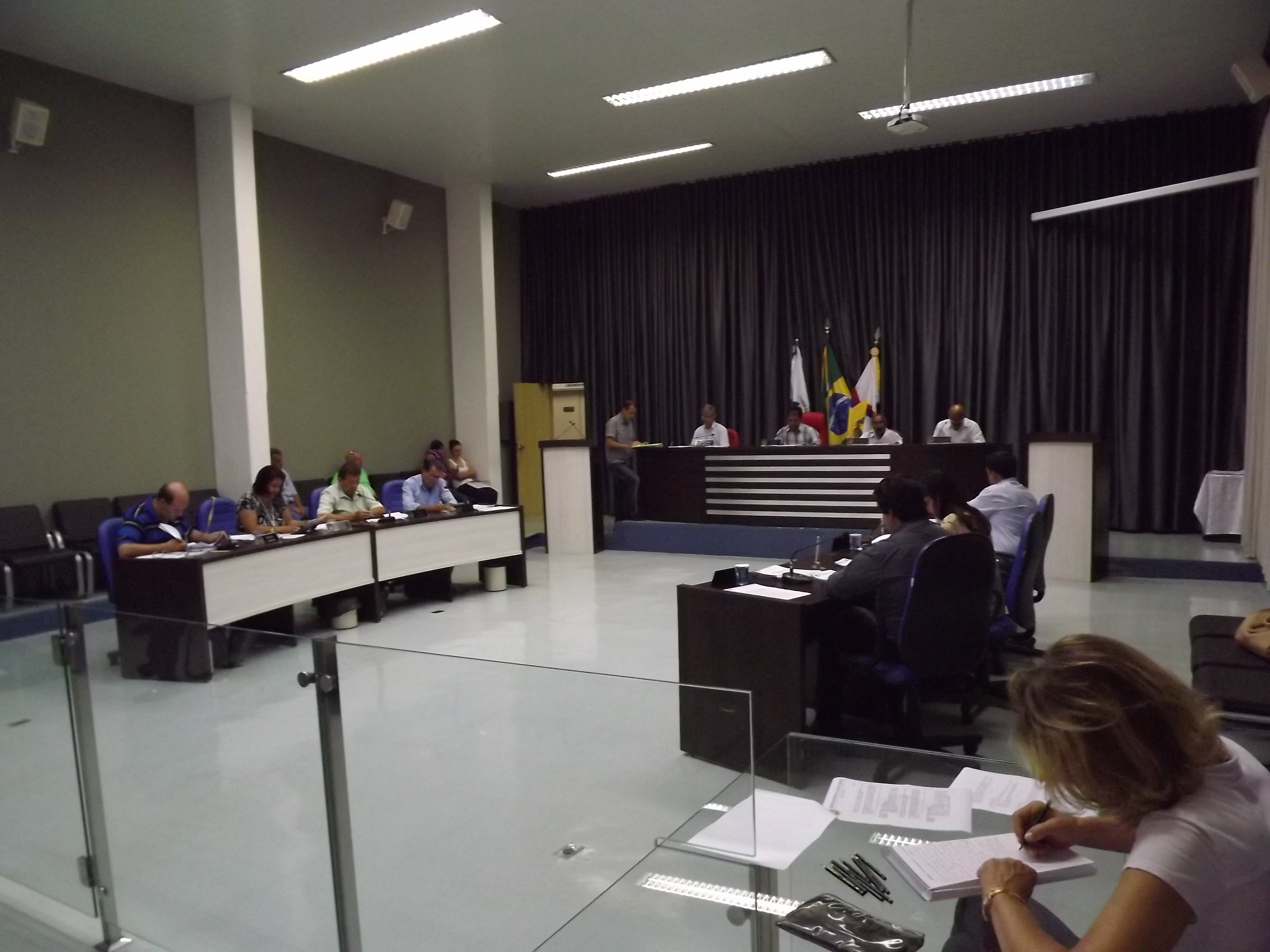 3ª votação do projeto de aumento dos servidores deve ocorrer hoje em Apucarana (Foto: Sérgio Rodrigo)