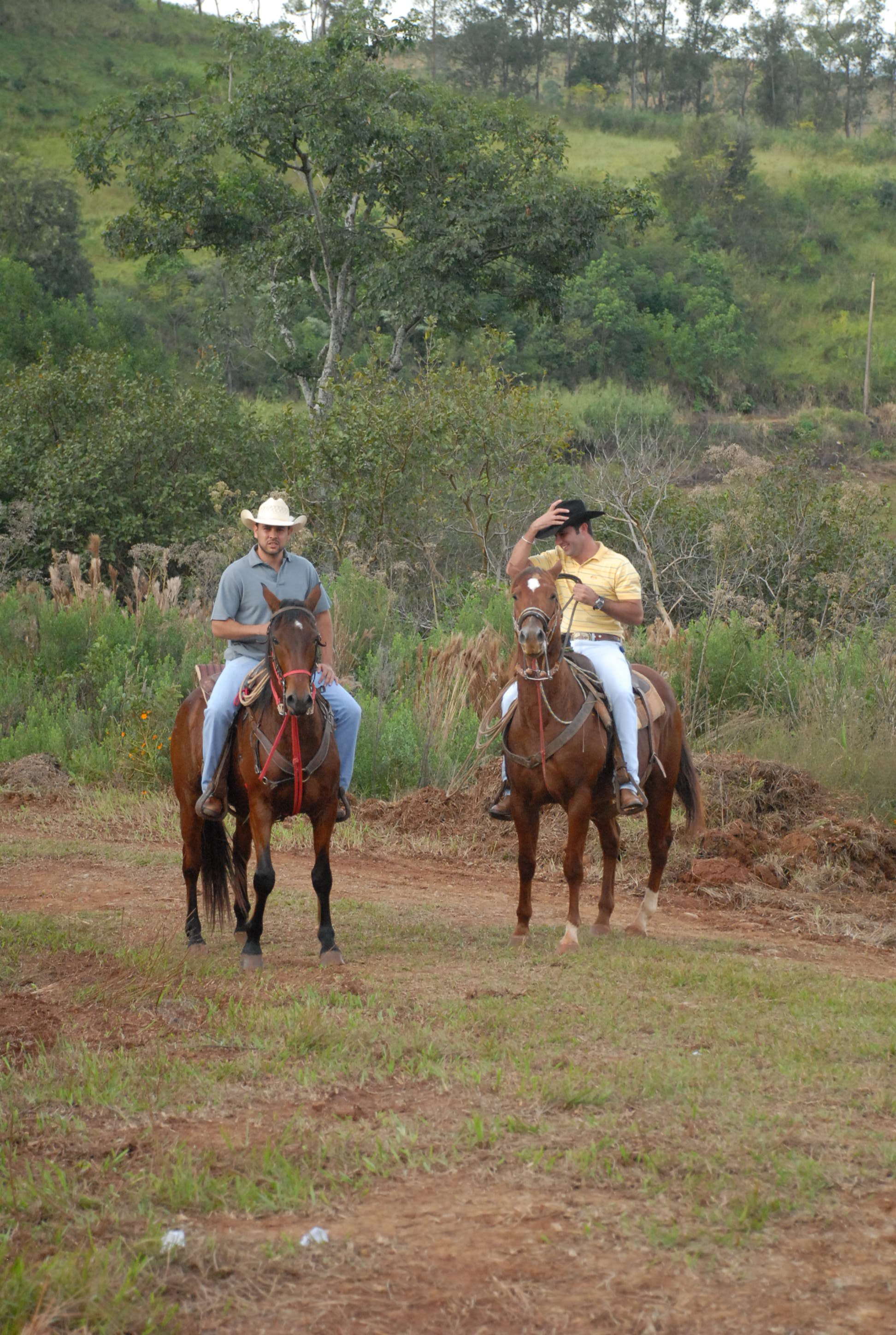 Rodrigo e Washington são apaixonados por montarias e pelos animais desde a infância