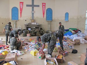 Militares organizando doações em Branquinha (AL)