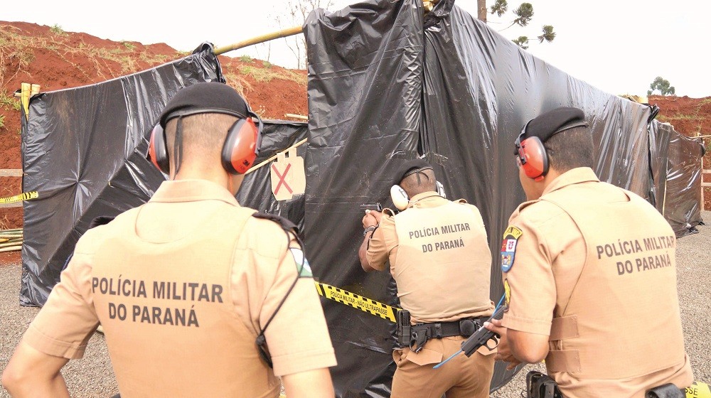 Polícia Militar vai receber cinco dos armamentos | Foto: Ivan Maldonado