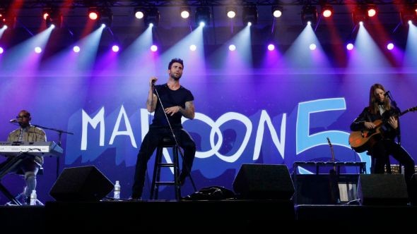 Maroon 5 esnoba disco recente e traz catálogo de hits antigos a São Paulo