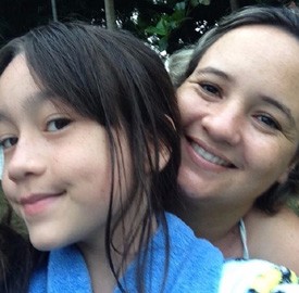 Corpos de Gisele Xavier, 30, e da filha dela Vitória Oliveira, de 12 anos, foram encaminhados ao IML de Paranaguá - Foto: Reprodução Facebook