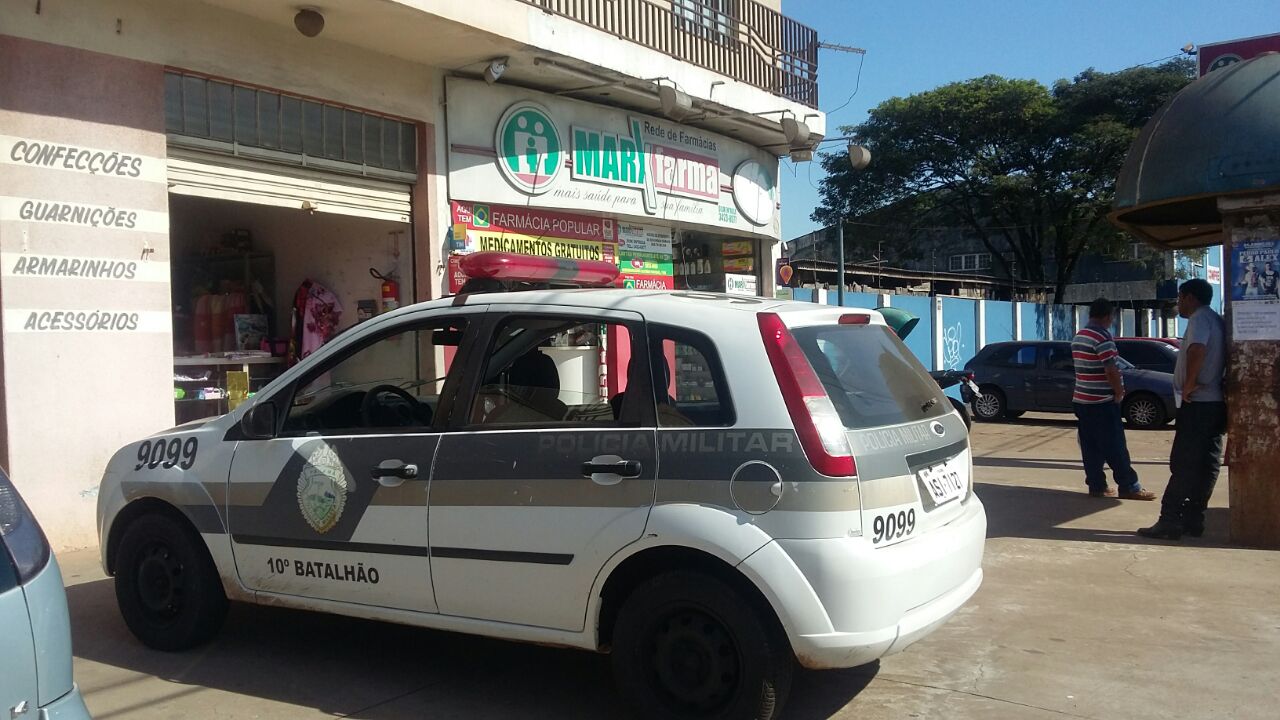 Essa é a segunda vez que a MaxFarma da Vila Nova é assaltada em menos de dez dias - Foto - RTV Canal 38