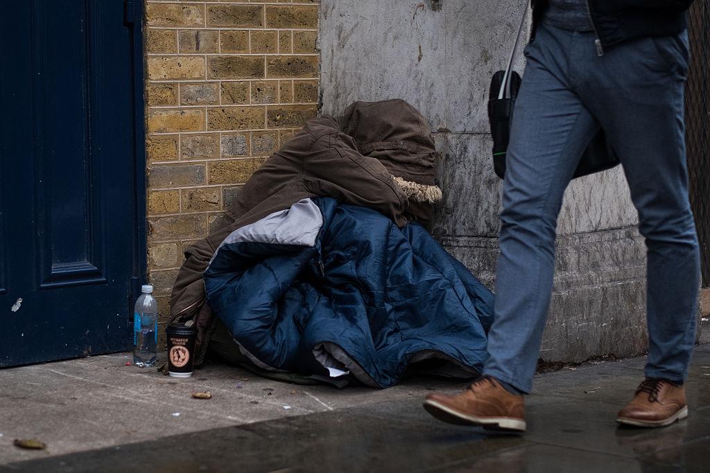 Jovens aprenderam que o fato de alguém morar na rua não quer dizer que é pior do que outras pessoas - Foto: Getty Images/The Independent