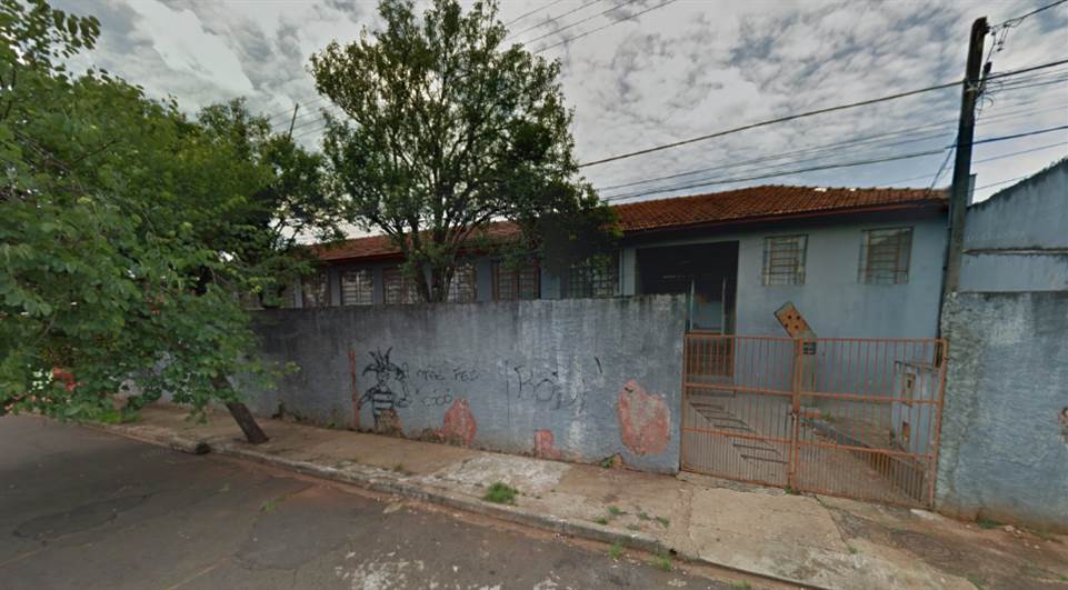 Centro Educacional Infantil Amanda Rossi, situado na vila Fraternidade, zona leste de Londrina: alvo de ladrões - Foto: Google Maps/Reprodução