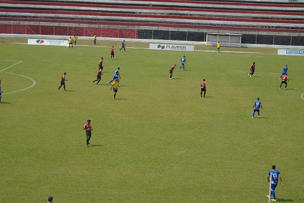 O Apucarana Sports sofreu mais um revés, deta vez em casa - Foto: Site do Apucarana Sports