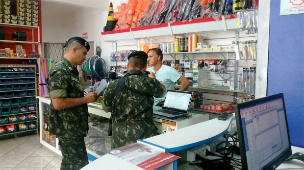 Objetivo da operação é coibir a venda ilegal e repasse irregular de armamentos. foto - divulgação