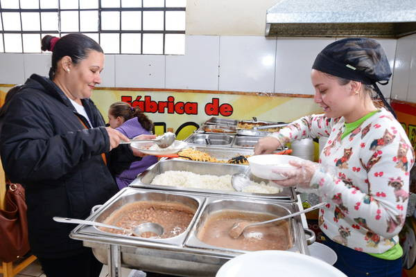 O setor gastronômico está aquecido em Apucarana. Foto: Tribuna do Norte