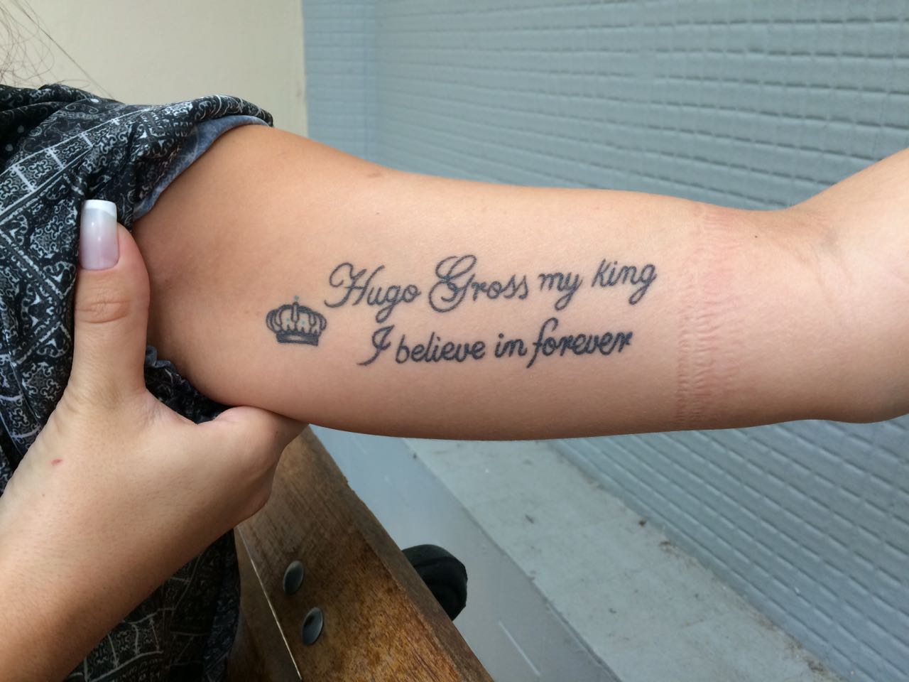 Jéssica França exibe tatuagem em homenagem ao ex, Hugo Gross Foto: Arquivo Pessoal/Imagem ilustrativa