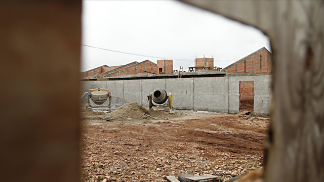 Operação deflagrada pelo Ministério Público encontrou indícios de fraudes na construção de escolas estaduais no Paraná. Foto: Radio voz do sudoeste/reprodução