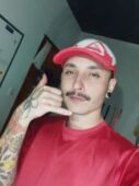 Lucas Vieira, 24 anos, era técnico de manutenção de celulares, em Arapongas