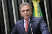 O presidente da República, Jair Bolsonaro, sancionou o Projeto de Lei nº 5.999, de autoria do senador Alvaro Dias, que altera a Lei nº 5.851