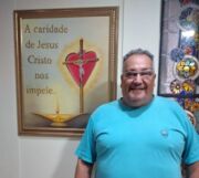 O comerciante Vlamir Stabile Lopes, precisou ser internado no Hospital da Providência, de Apucarana, após sofrer um Acidente Vascular Cerebral (AVC)