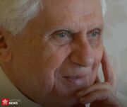 Vatican News publicou a morte de Bento XVI
