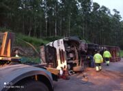 O acidente aconteceu entre os municípios de Mauá da Serra e Ortigueira