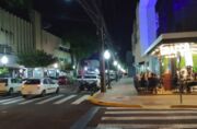 Rua Oswaldo Cruz concentra grande número de bares e restaurantes em Apucarana