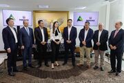 Governador Carlos Massa Ratinho Jr. anuncia, ao lado da empresa SL Alimentos, novos investimentos