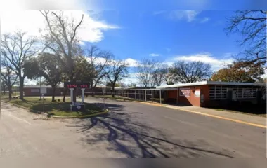 Escola de ensino fundamental Robb Elementary em Uvalde, Texas