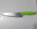 A faca utilizada pelo adolescente foi apreendida pela polícia