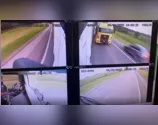 Imagens mostram manobra perigosa do caminhoneiro